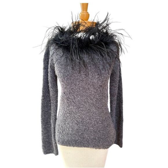 Radzoli stunning sweater wool bend with Ostrich feathers around the neckline'. M - Picture 1 of 7